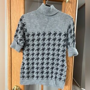 Charlotte Russe houndstooth blouse